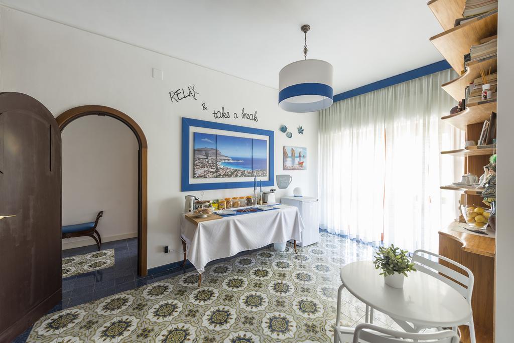 B&B Mondello Holiday Palermo Exterior photo